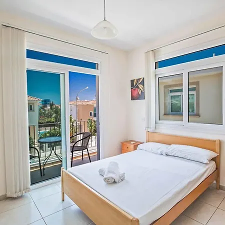 Delfini 27 * Πρωταράς